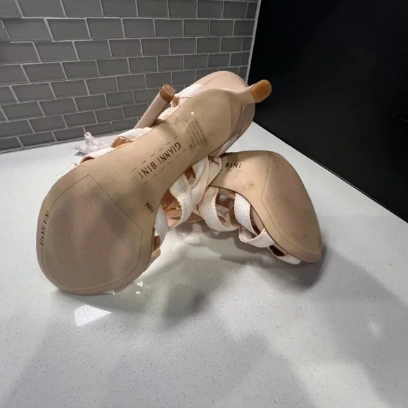 Gianni Bini Heel Strap Sandals Size 10 - Picture 11 of 12